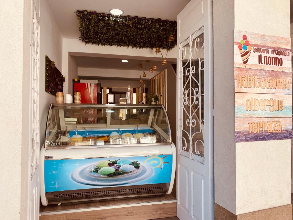 Albergue Y Gelateria Il Nonno Sarria Εξωτερικό φωτογραφία